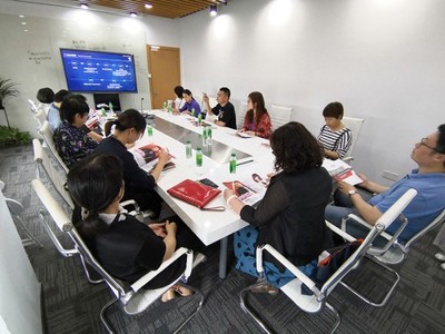 寶山區人社局領導一行蒞臨上海駿然網絡科技開展走訪調研